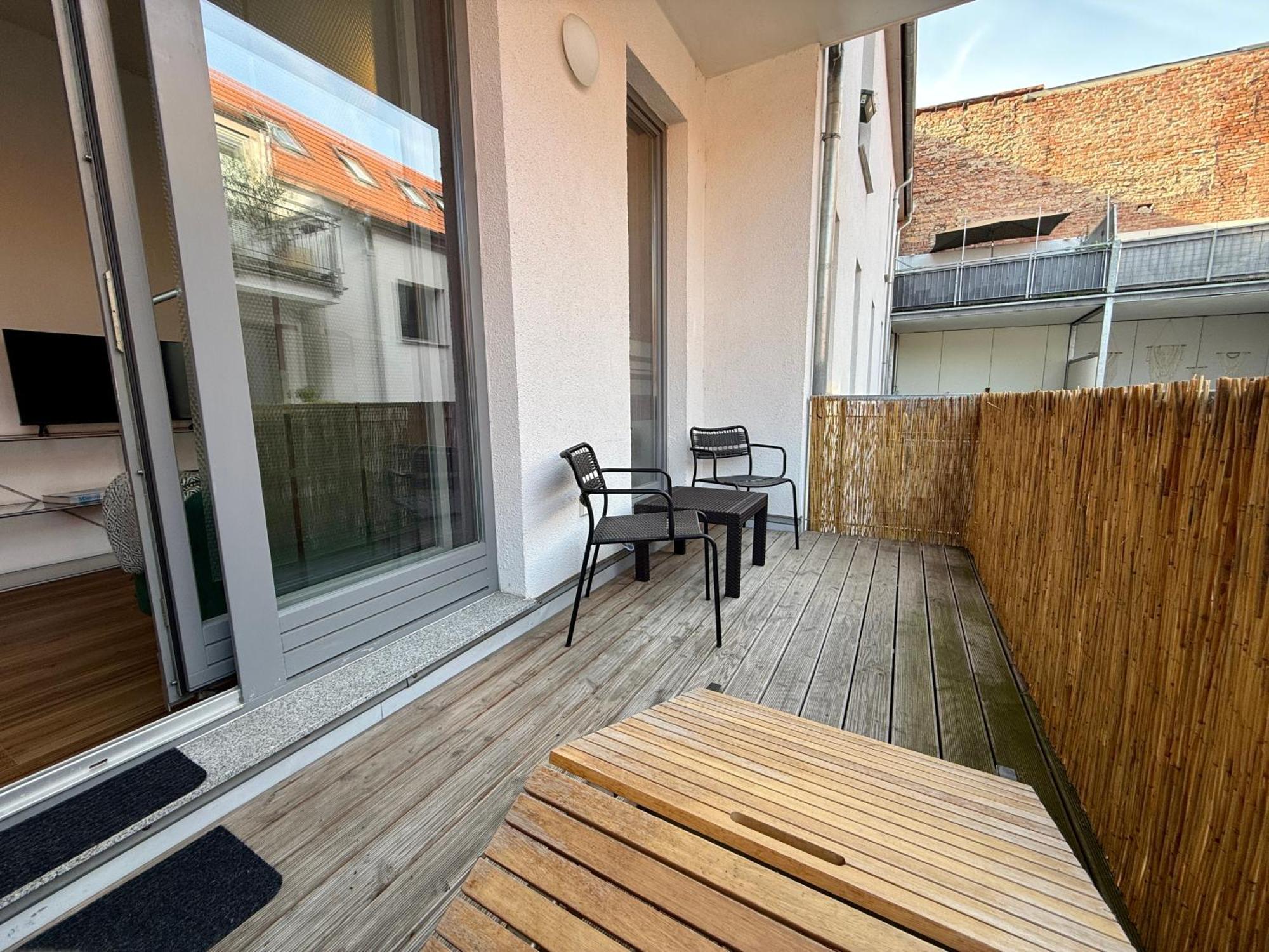 Balkon, Zentral, Modern, Erfurt City Eksteriør billede